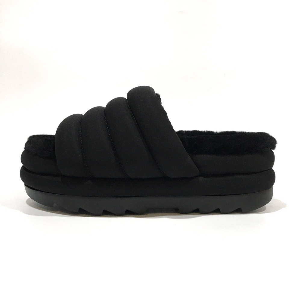 UGG Maxi Slide Platform Puffer Sandals -Black -Women’s US 7 -NEW